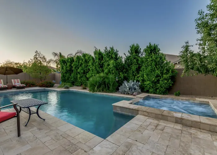 Luxury Oasis W Pool &