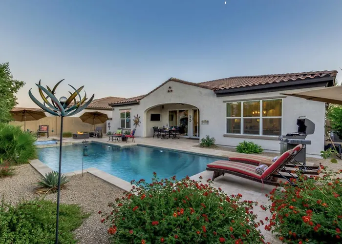 Luxury Oasis W Pool & * Queen Creek