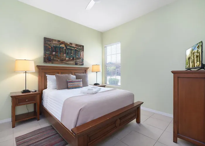 Holiday home Luxury Oasis W Pool & Queen Creek